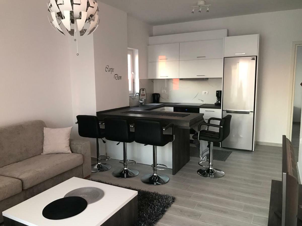 Sunset Apartment Sarande Ngoại thất bức ảnh