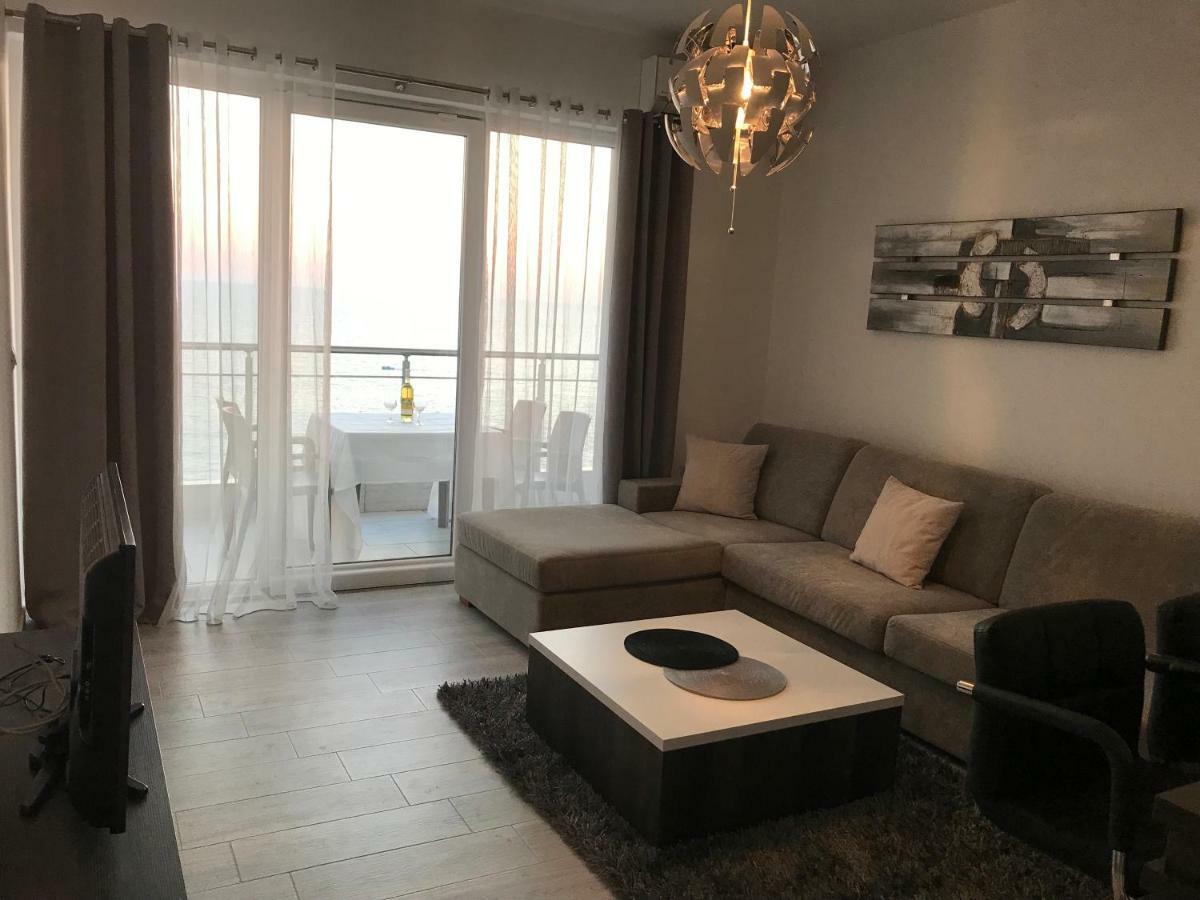 Sunset Apartment Sarande Ngoại thất bức ảnh